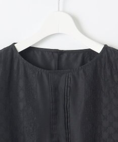 自由区 L 【接触冷感・洗える】エンブロイダリーローン Tブラウス