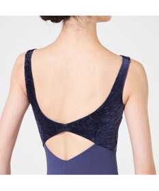 Chacott ◎【Nela ライン】ノースリーブレオタード