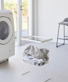 tower 折り畳み脚付きランドリーバスケット タワー ホワイト