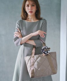 TOCCA 【撥水・A4サイズ対応】TRACE PAVE QUILT TOTE キルトバッグ