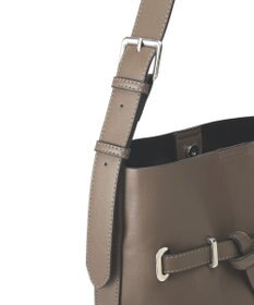 YECCA VECCA ベルトデザインワンハンドルショルダーバッグ