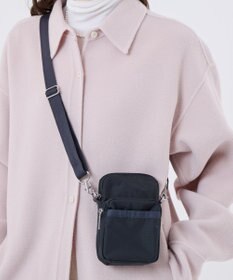 LeSportsac MINI PHONE BAG/ディープシーブルー