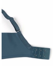 une nana cool さあわたし レース 脇高ブラジャー MADE WITH LIBERTY FABRIC