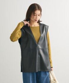 Green Parks フェイクレザーＶネックベスト