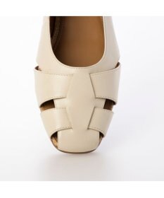 ing <ing>グルカデザインローヒールパンプス