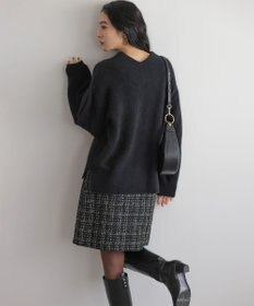 組曲 S フラッフィーファーＶネック ニット