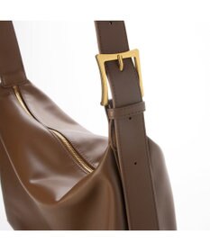 UNBILLION カシュカシュ cachecache / バックル付きビッグショルダー