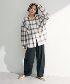 Green Parks ・ＥＬＥＮＣＡＲＥ　ＤＵＥ　デニムバレルレッグパン