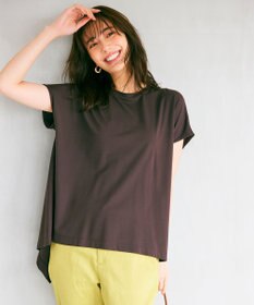 UNFILO 【シワになりにくい】BEAUTY FORM バックフレアTシャツ