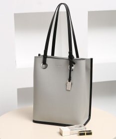 style code 【MERCURYDUO/マーキュリーデュオ】メタルアイレット　縦長トートバッグ 推し活ラージバッグ 縦長ショルダーバッグ