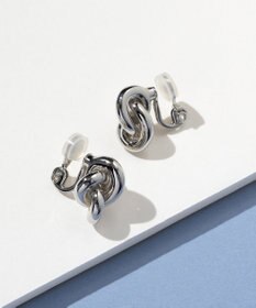 23区 【Oggi6月号掲載】メタルトップ イヤリング