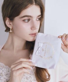 Maison de FLEUR サテンリボンティッシュケース