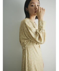 Green Parks armonia．スクエアドットプリントタックワンピース