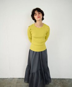 GRACE CONTINENTAL メタル釦リブニットトップ