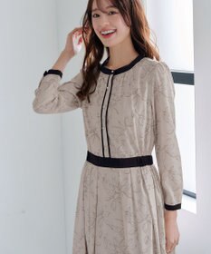 Tiaclasse L 【安田美沙子さん着用・新色/XSサイズ追加・洗える】フラワープリント配色ワンピース