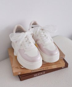 Maison de FLEUR レースリボン厚底スニーカー