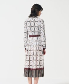 GRACE CONTINENTAL チェーンベルトプリントワンピース