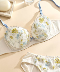 une nana cool ボタニカル柄のレースが華やか　Botanic Garden　3/4カップブラ