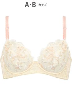 Wing ブラジャー 背中の段差をスムージング バストの脇流れをブロック 脇高設計(バック) 吸汗速乾(カップ肌側) 【後ろ姿きれいブラ】 ブラ KB2720 ウイング／ワコール