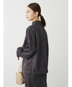 Green Parks ・ＥＬＥＮＣＡＲＥ　ＤＵＥ　エンボスプルオーバー