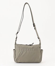 Y'SACCS トリプルポケットベーシックショルダー