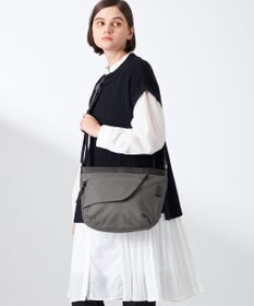 Y'SACCS コーデュロイライクナイロンショルダー