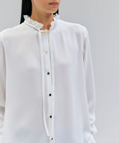 BEIGE， 【洗える】STOW / フリルタイブラウス