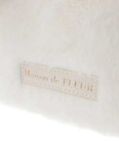 Maison de FLEUR パールリボンファーポーチ