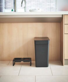 tower 密閉ペットフードストッカー タワー 12kg 計量カップ付 ブラック