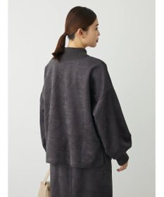 Green Parks ・ＥＬＥＮＣＡＲＥ　ＤＵＥ　エンボスプルオーバー