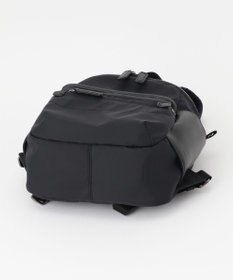 Y'SACCS 【ナイロンタフタ×リサイクルレザー】デイリーミニリュック