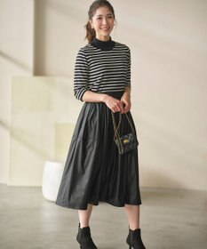 組曲 レザーライクライト タックギャザースカート