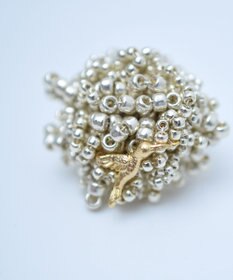 monshiro ドット ピアス