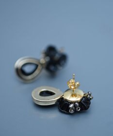 monshiro ホリホックピアス