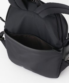 Y'SACCS 【ナイロンタフタ×リサイクルレザー】デイリーミニリュック