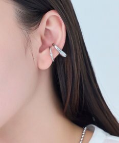 Phoebe ドレッシングビジューイヤーカフ　シルバー/片耳