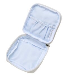 Maison de FLEUR レースフリルポーチ