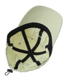 Green Parks ｅｖｅｒｙ　ｗａｌｋ．ナイロンロゴキャップ