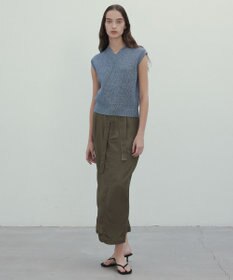 BEIGE， 【洗える・eclat 5月号掲載】VANDA / ラメ入りVネックノースリーブニット