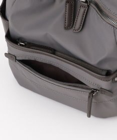 Y'SACCS 【ナイロンタフタ×リサイクルレザー】デイリーミニリュック