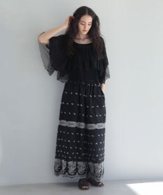 Green Parks ■ＥＳＣＡＲ　チュール刺繍ハンカチーフブラウス