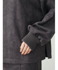 Green Parks ・ＥＬＥＮＣＡＲＥ　ＤＵＥ　エンボスプルオーバー