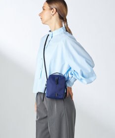 Y'SACCS WELLBA ミニショルダーバッグ