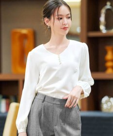 Tiaclasse 【スマート裏起毛・洗える】パールボタンブラウス