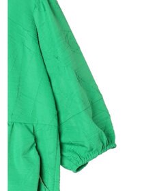 Green Parks ■ＥＳＣＡＲ　エンボスティアードワンピース