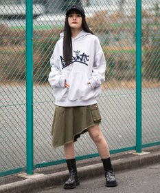 WEGO 【ユニセックス着用ITEM/SMLサイズ展開】グラフィックロゴプルパーカー