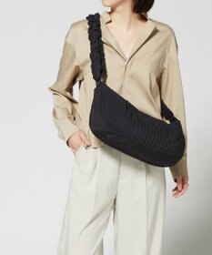 Y'SACCS 【Y’SACCS vous et】ギャザーショルダーヌビバッグ