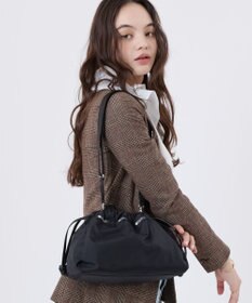 LeSportsac E/W CITY DRAWSTRING BAG??? /アップタウンブラック/ブラック