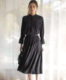 組曲 L 【WEB限定】ギャザーライトデシン ブラウス