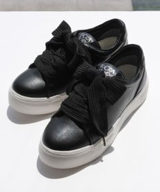 TOCCA 【2種類の靴紐付き2WAY・軽量】TNY SNEAKERS スニーカー